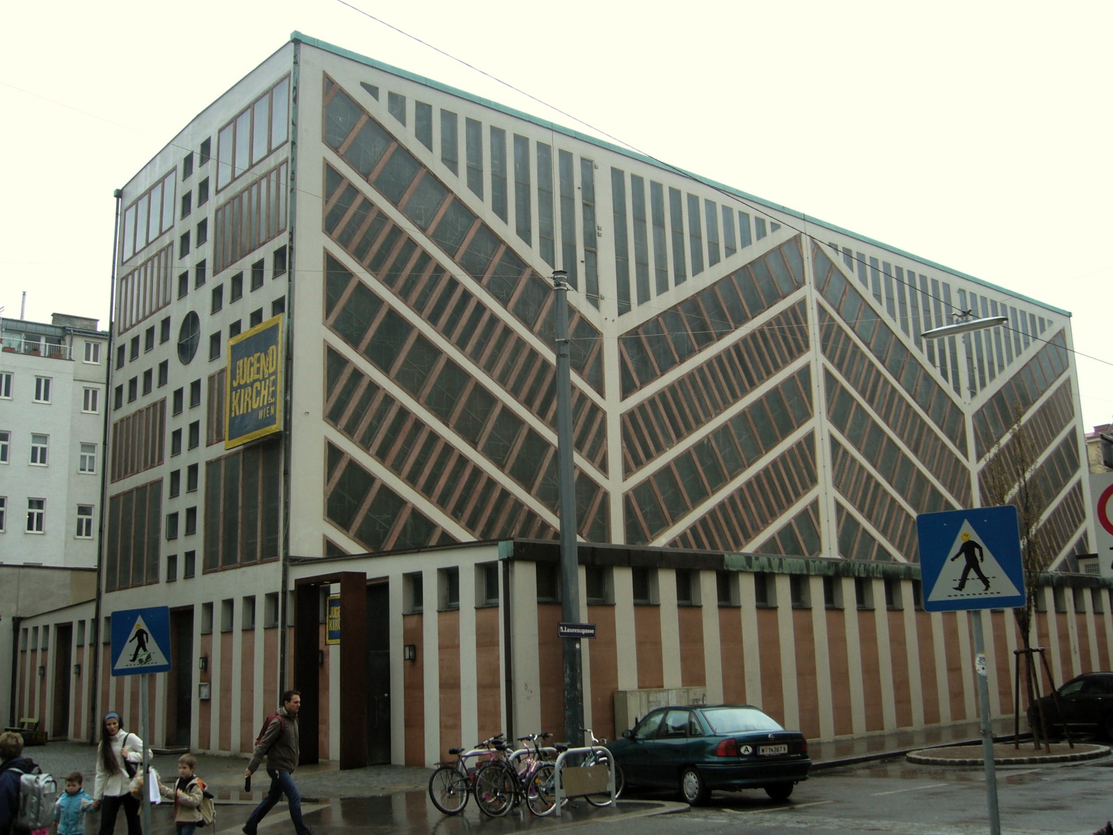a_wien_florian_aussenstrasse1600x1200_guntherseibold.jpg